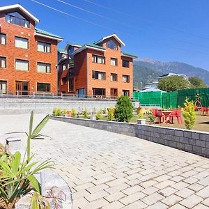 White Water Resorts
